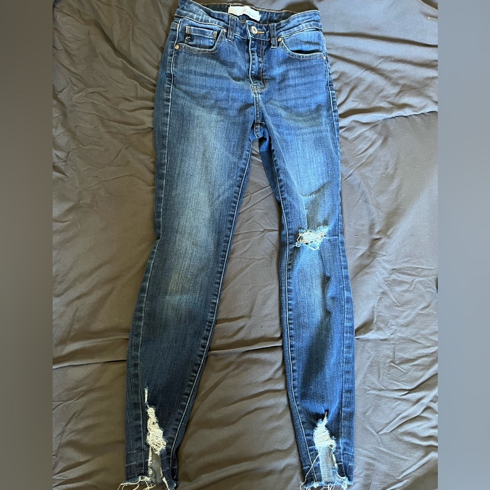 Kancan jeans size 1/24 distressed brand new condition